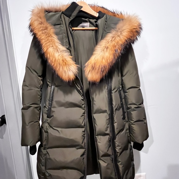 Down coat - Picture 1 of 9